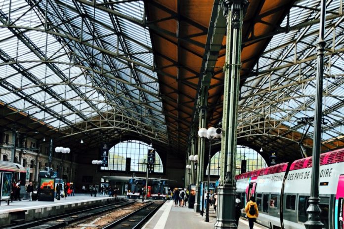 Inside the Gare de Tours train station