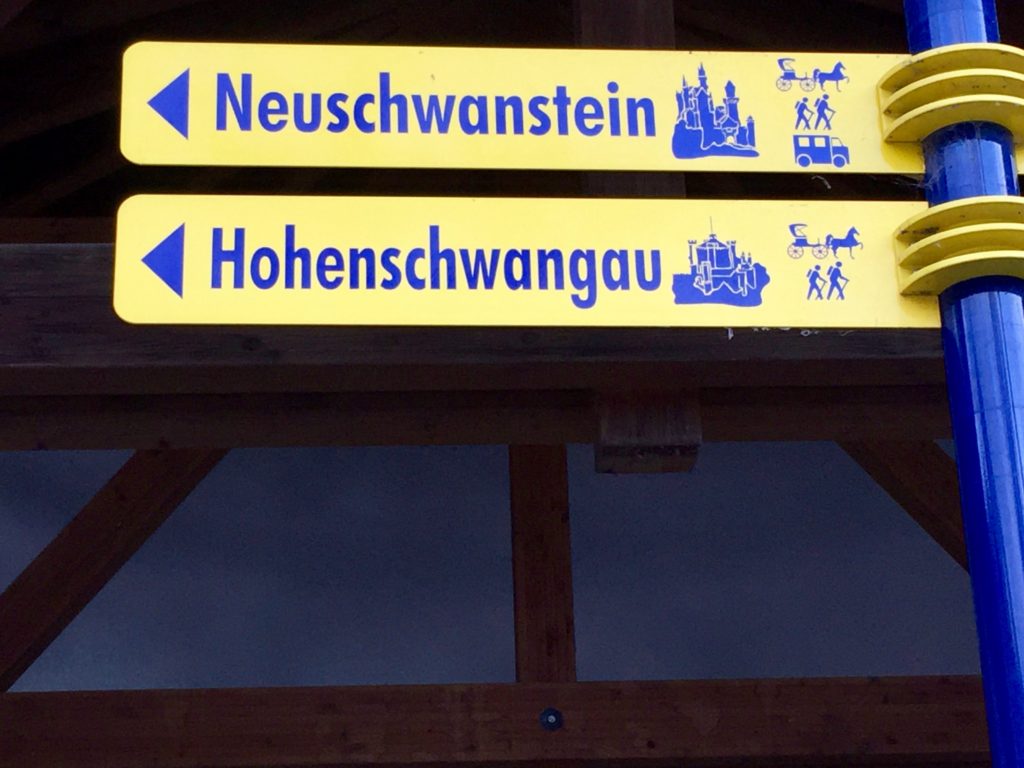 neuschwanstein sign